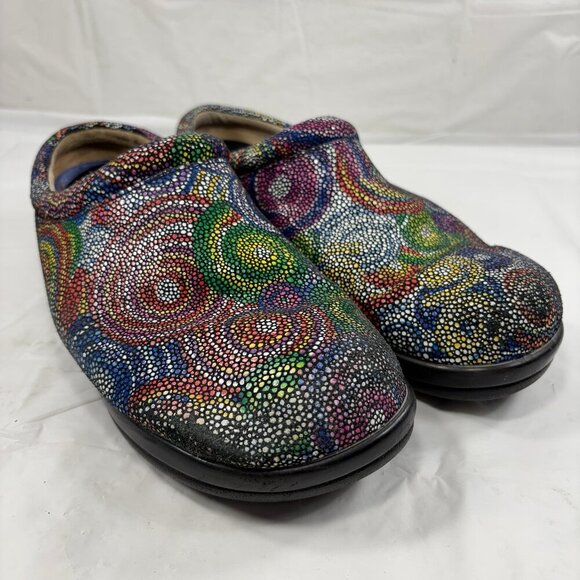 ALEGRIA Kayla Bullseye Multicolor Slip On Professional Slip Resistant Mules - Picture 1 of 12